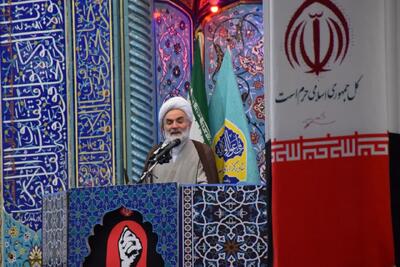  امام جمعه رشت: دشمن به دنبال ایجاد درگیری ایران با کشورهای مسلمان منطقه است