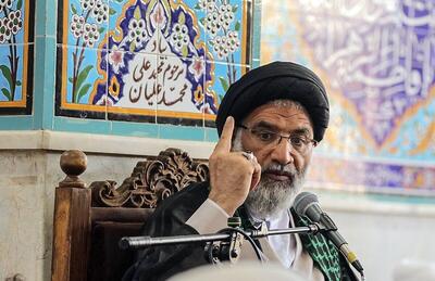 امام جمعه اهواز: هیمنه نظامی آمریکا در جنگ سوم شکسته شد