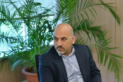  ذات اقتصاد با دستور سازگار نیست/ رادیکالیسم اقتصادی به تصمیم‌گیری‌ها آسیب می‌زند