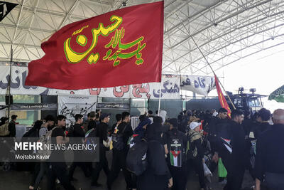 فیلمی از ازدحام جمعیت زوار اربعین حسینی در مرز مهران