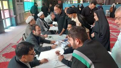 میز خدمت دادگستری خوزستان در مصلای نماز جمعه اهواز برگزار شد