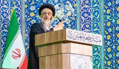 دشمن با دو قطبیسازی تقویت میشود