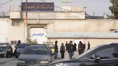 بازیگران و داستان فیلم مراقب لاله مرزبان و فرهاد اصلانی + پوستر جنجالی