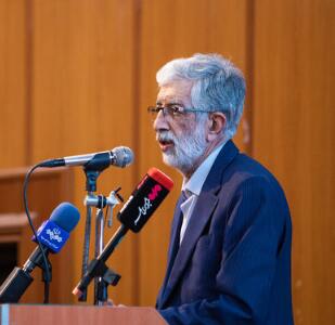 حدادعادل: توصیه رهبر شهید بر حفظ حرمت جایگاه رئیسجمهوری، وزیر و نماینده مجلس بود