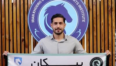 محبی اولین خرید پیکان شد