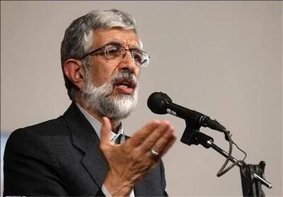 حدادعادل: رهبر معظم انقلاب با سه فرزند در یک آپارتمان ۱۰۰ متری زندگی میکرد