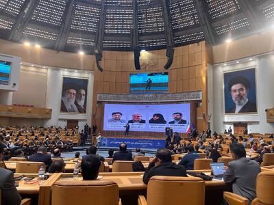 افشین: ایران در زمین قواعد دیگران بازی کرد | وقت تغییر پارادایم در علم و فناوری است