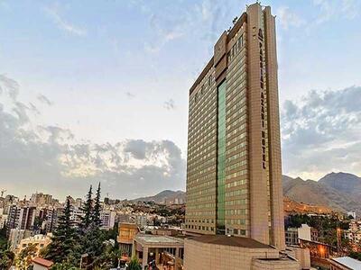 موقعیت مکانی و مسیرهای دسترسی به هتل پارسیان آزادی