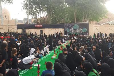 از «روضههای خانگی» تا شکوه «سفرههای کریمانه»؛ بازخوانی حماسه حسینی در قلب خدابنده