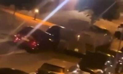  ببینید | سربازان انگلیسی خودروی زرهی را دزدیدند و با چندین خودرو برخورد کردند