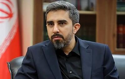  واکنش احسان صالحی به مطلب امیرحسین ثابتی