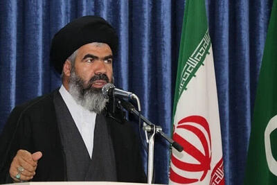  امام جمعه گلستان: سفر اربعین کوتاه و با بازگشت سریع انجام شود