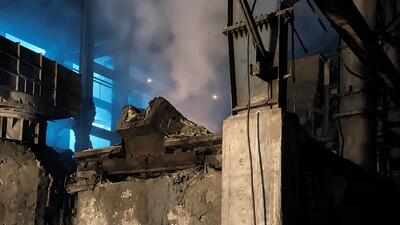 انفجار عظیم در یک واحد صنعتی بزرگ در رتندون در انگلیس + فیلم