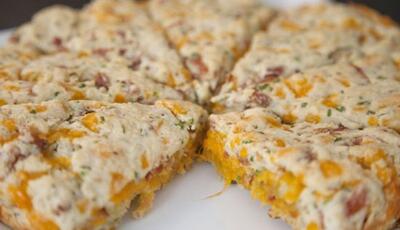 طرز تهیه کیک مرغ پنیری