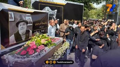  واکنش احساسی کریم باقری به درگذشت اکبر عبدی