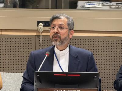 خطیبزاده، معاون وزیر خارجه: ایران تمام تلاش خود را برای جلوگیری از تشدید تنشها و کشیده شدن به درگیریها از طریق دیپلماسی به کار گرفته و به آن متعهد بوده / ما به تامین عبور و مرور صلحآمیز کشتیها در تنگه هرمز پایبندیم اما به هیچ وجه اجازه نخواهیم داد که آمریکا بر تنگه هرمز اعمال سلطه کند