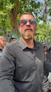  حضور گسترده هنرمندان در تشییع اکبر عبدی