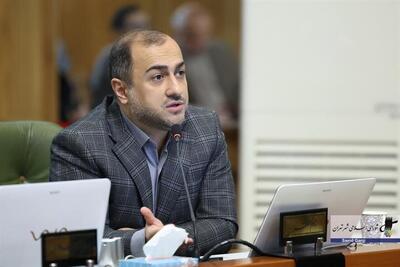 لزوم جایگزینهای ایمن و کمعارضه برای نردههای BRT خیابان انقلاب