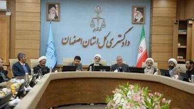 دستور برخورد قاطع قضایی با عوامل آتش‌سوزی‌های عمدی در اصفهان صادر شد