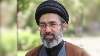 ایران آنلاین - رهبری