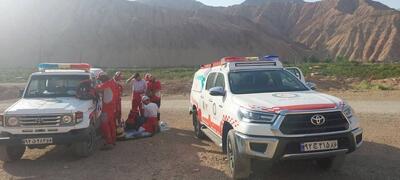  نجات ۲ گرفتار در ارتفاعات بنه کوه گرمسار
