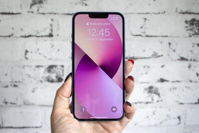  4 اشتباه رایج هنگام شارژ گوشی آیفون