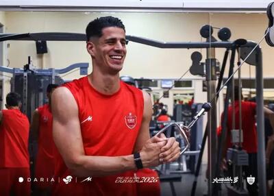  عکس؛ پیام نیازمند دروازه‌بان پرسپولیس با انگیزه بالا تمرینات خود را آغاز کرد