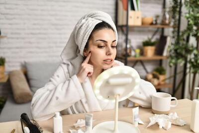 چگونه نوع پوست خودم را (چرب، خشک، مختلط، حساس یا نرمال) تشخیص دهم؟