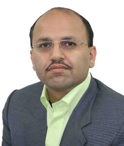 خوداستعماریِ زبانی و بحران هویت