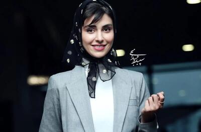  عکس بی‌حجاب لاله مرزبان روی پوستر یک فیلم جنجالی شد!