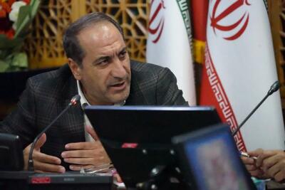  معاون استاندار اصفهان:حمایت از ایده‌های دانش‌آموزی و ظرفیت مدارس غیردولتی، مسیر ارتقای آموزش در اصفهان است