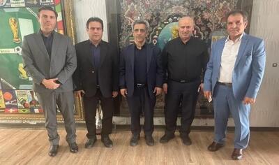 تاج پای کار توسعه زیرساختهای فوتبال زنجان آمد