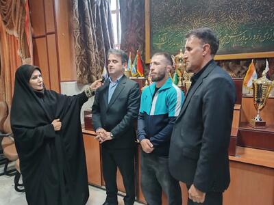  دیدار مدیرکل ورزش و جوانان لرستان با ملی پوش لرستانی اعزام به المپیک آسیایی ژاپن