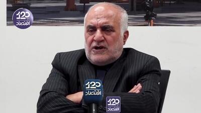 در رستورانهای آمریکا یک تخممرغ و یک قهوه تا ۲۰ دلار گران شده است، اگر تنگه را همچنان بسته نگه داریم فشار تورم، ترامپ را وادار به عقبنشینی میکند