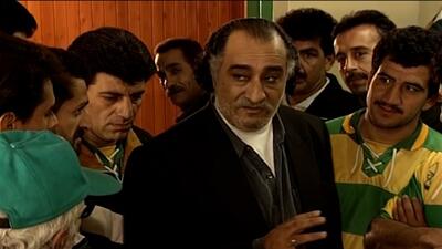  سریال فوتبالی  به سوی افتخار  با بازی زنده یاد اکبر عبدی - قسمت دوم