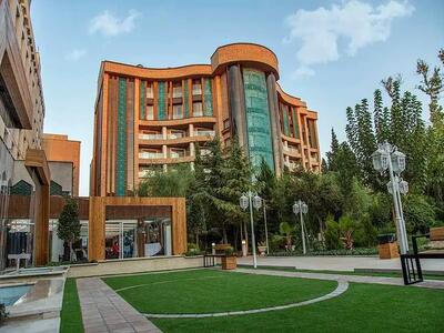 خدمات و امکانات هتل کوثر اصفهان چیست؟