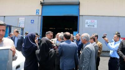 ترخیص بیش از یک میلیون و ۸۰۰ هزار تن کالا و ۱۷ هزار و ۴۰۰ دستگاه خودرو از بنادر و گمرکات استان هرمزگان