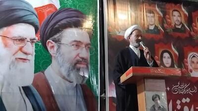  امام جمعه اردستان: عزت اربعین در گرو حفظ  وحدت و استقامت است
