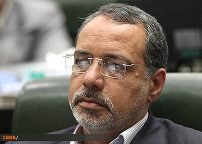آرینمنش: برای مقابله با نفوذ، باید مراقب برخی افراد به ظاهر انقلابی باشیم