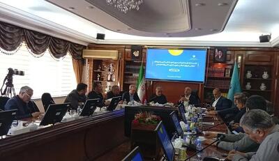 نشست کمیسیون شوراها با وزیر کار؛ تاکید بر بهروزرسانی پرداخت کالابرگ