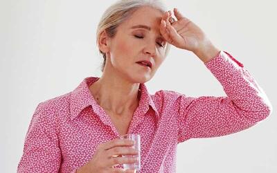 یائسگی چگونه مغز زنان را تحت تأثیر قرار میدهد؟