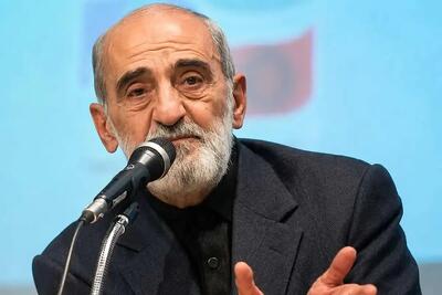 حسین شریعتمداری: مراقب باشید خنجر شمر گُم نشود!
