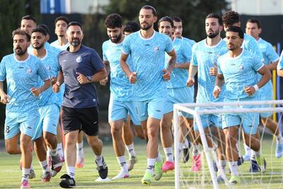  تمرین استقلال تعطیل شد
