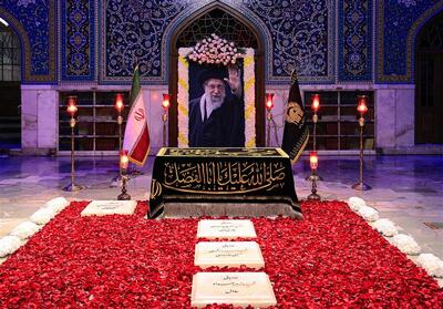  آمادگی حرم مطهر رضوی برای مراسم چهلم رهبر شهید - تسنیم