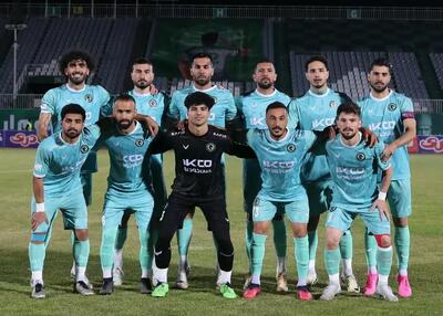 18 روز تا لیگ برتر، یک تیم دیگر بیسرمربی شد!