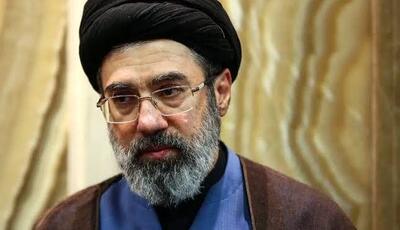 تصویر کمتر دیدهشده از حضور رهبر انقلاب در نماز جمعه نصر