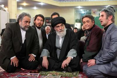 آخرین دیدار غم انگیز همبازی های اکبر عبدی در «اخراجیها» با وی/ فیلم