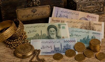 پیشبینی نرخ دلار، طلا و سکه ۶ مرداد / آیا سکه از مرز ۱۸۵ میلیون تومان عبور میکند؟/ سناریوهای پیش روی معاملات سهشنبه