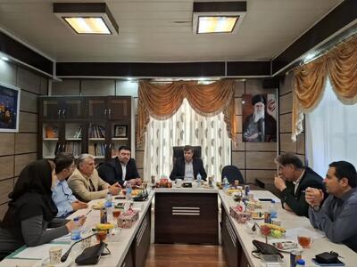 تعیین تکلیف اراضی ناحیه ۶ و تسریع در اصلاح طرح جامع شهر آبیک در دستور کار قرار گرفت
