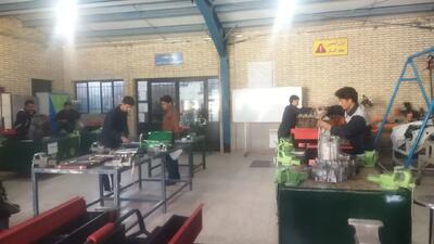 رقابت ۱۲۲ هنرجو در المپیاد شایستگی محور هنرستانهای خراسان جنوبی
